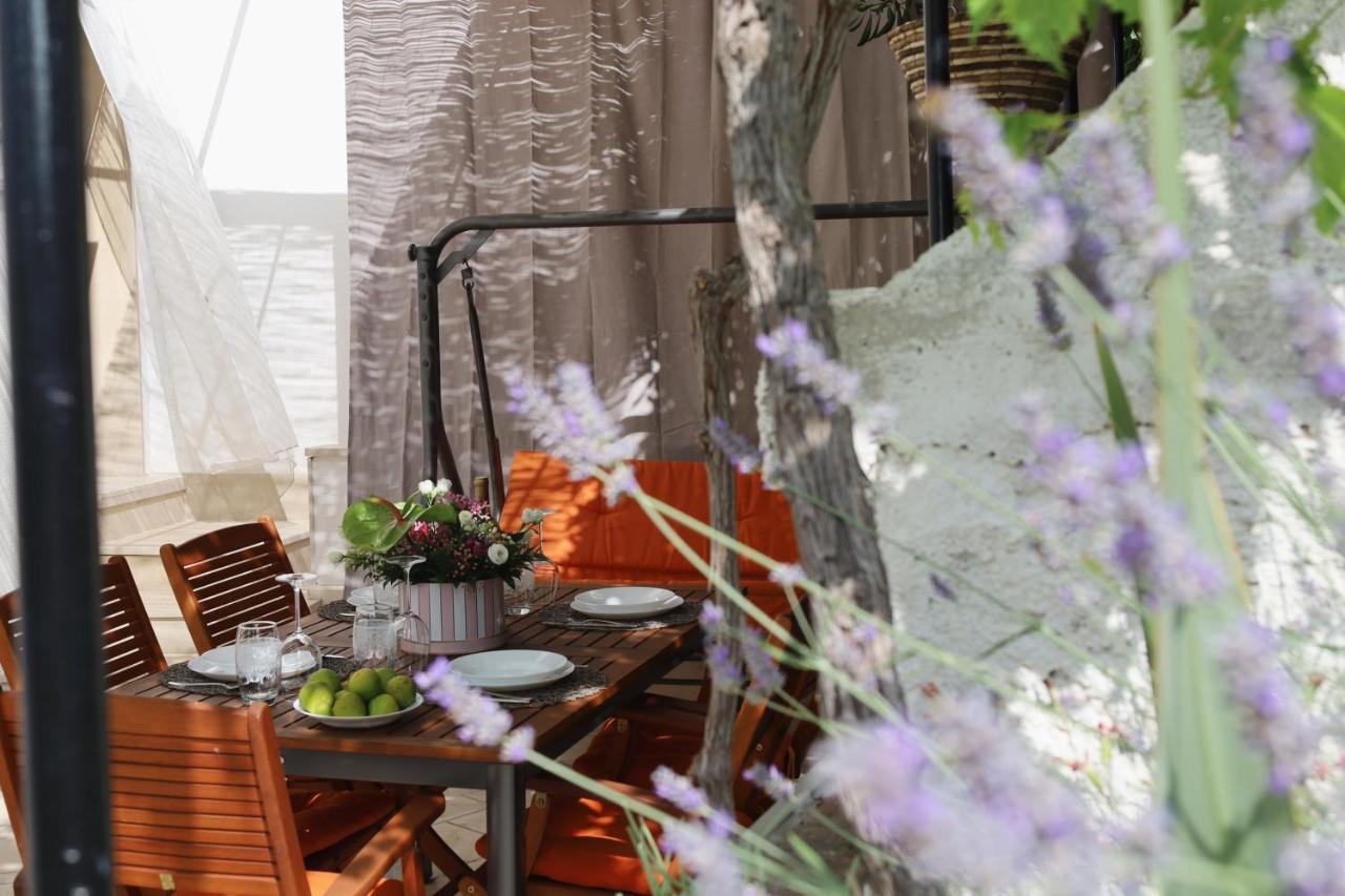 Holiday House Nono Сумартин Екстериор снимка