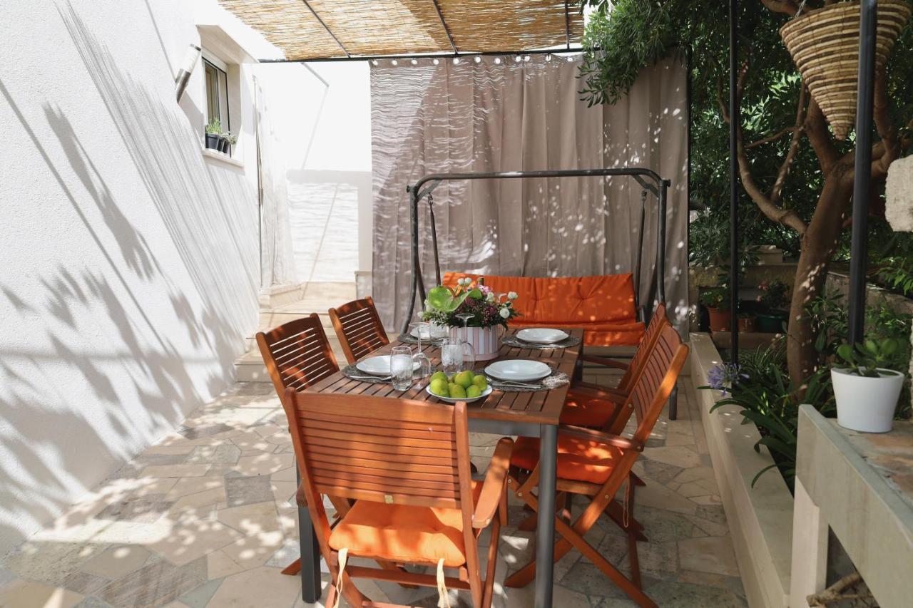 Holiday House Nono Сумартин Екстериор снимка